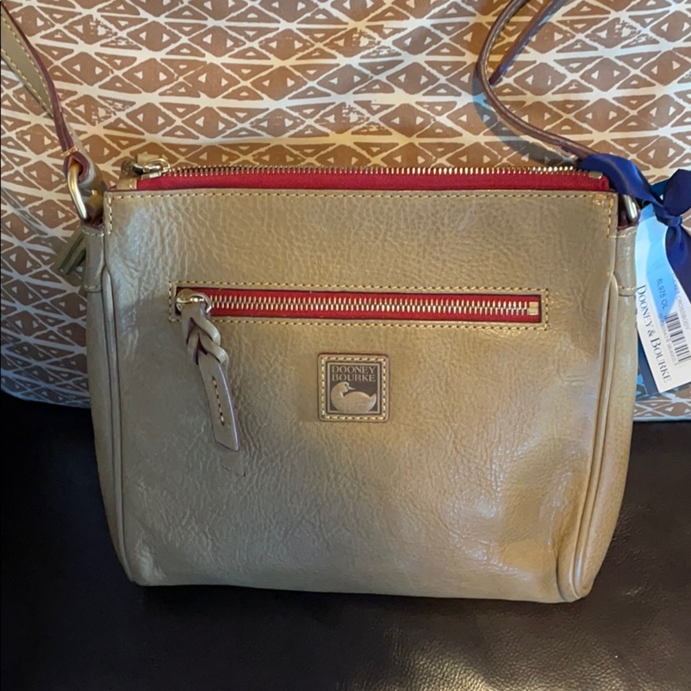 Dooney & Bourke